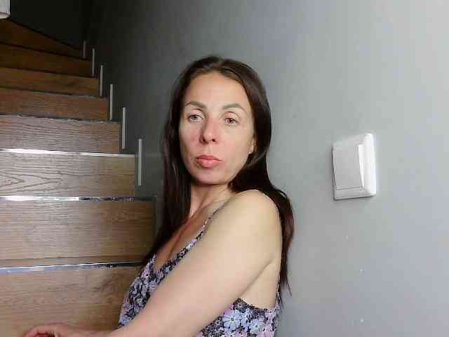 SENORITA_ webcam