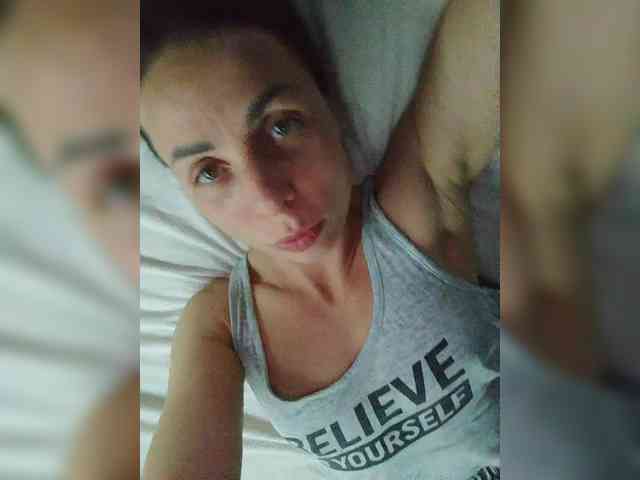 SENORITA_ webcam