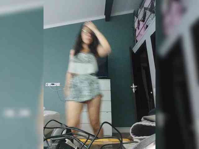 SENORITA_ webcam