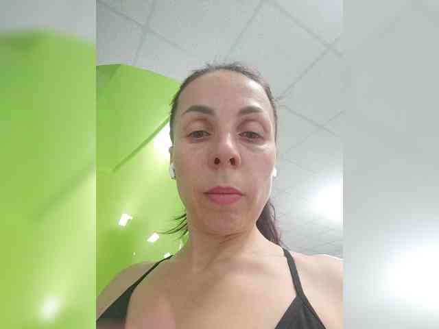 SENORITA_ webcam