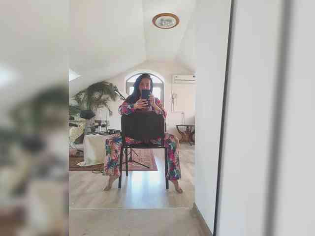 SENORITA_ webcam