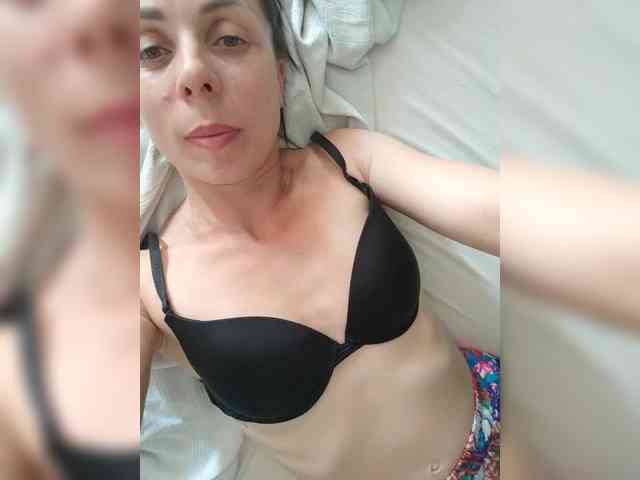 SENORITA_ webcam