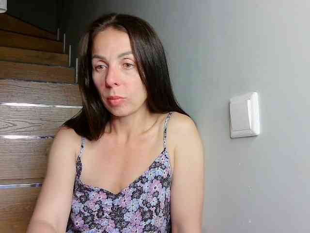 SENORITA_ webcam