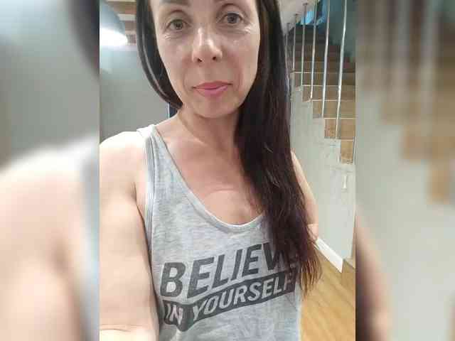 SENORITA_ webcam