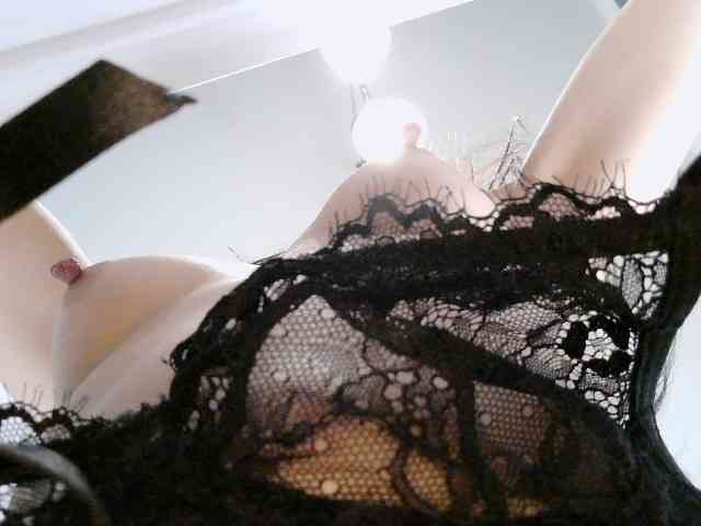 SENORITA_ webcam