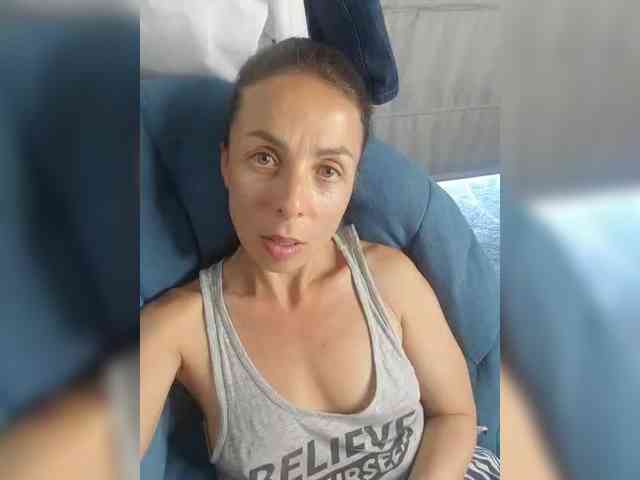 SENORITA_ webcam