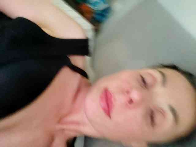 SENORITA_ webcam