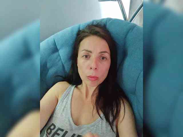 SENORITA_ webcam