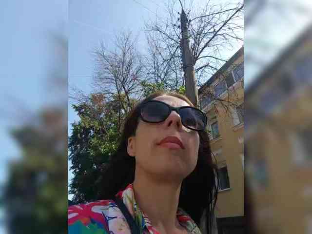 SENORITA_ webcam