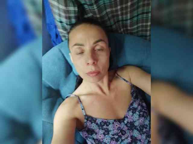 SENORITA_ webcam