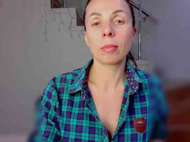 Senorita_ webcam