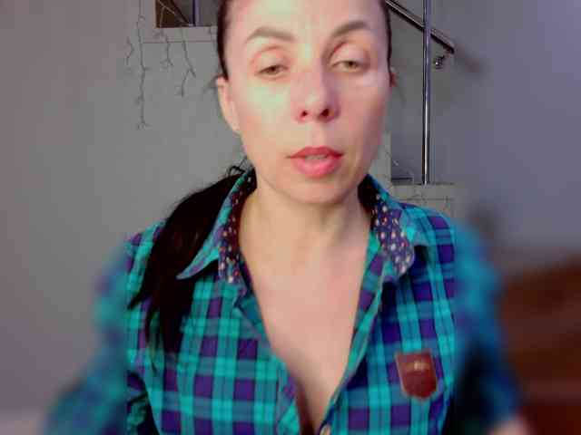 SENORITA_ webcam