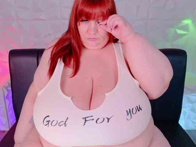 BiggyMelon webcam