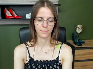 MegiKiss Porn Show