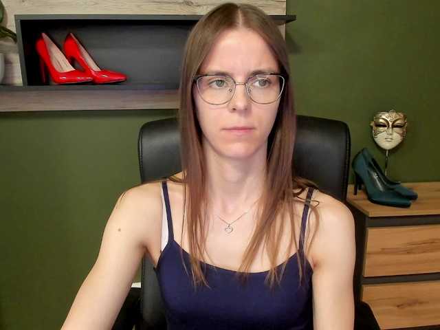 MegiKiss webcam bongacams model stream image
