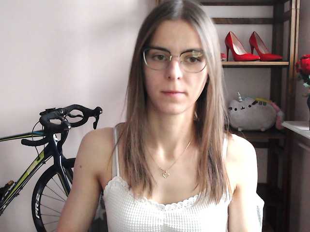 MegiKiss webcam bongacams model stream image