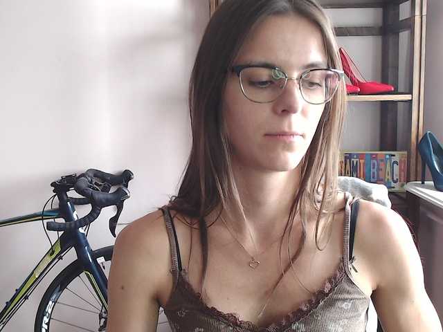 MegiKiss's BongaCams show and profile