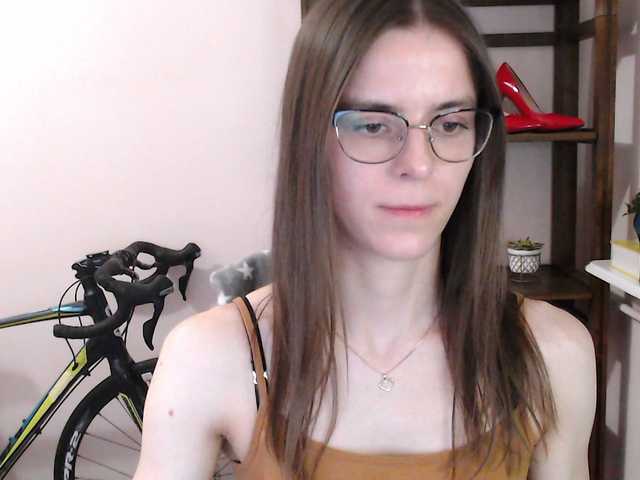 MegiKiss webcam bongacams model stream image