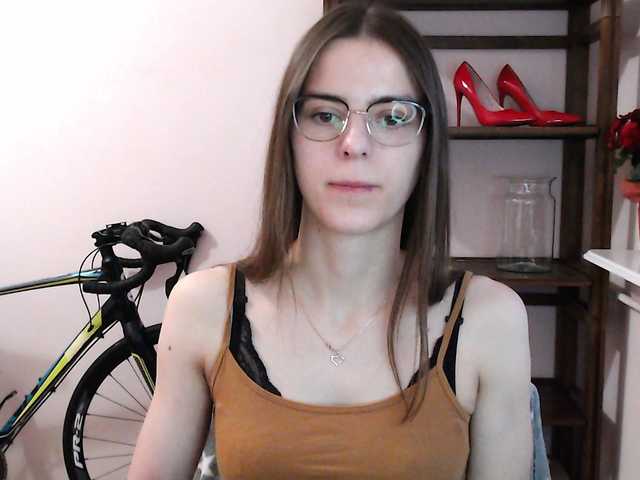 MegiKiss webcam bongacams model stream image