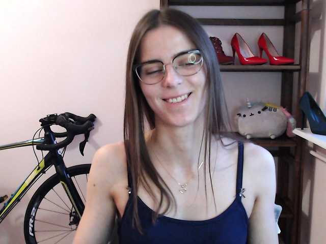MegiKiss webcam bongacams model stream image