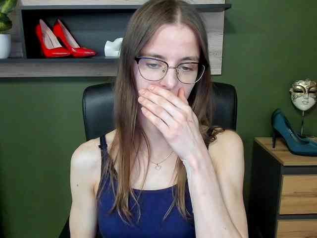 MegiKiss webcam