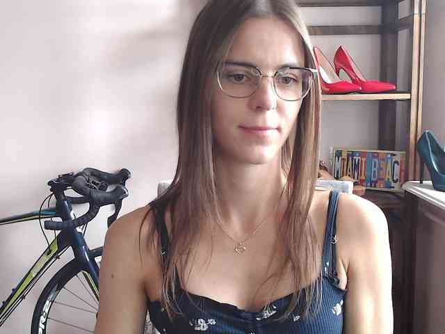 MegiKiss Live Webcam on BongaCams