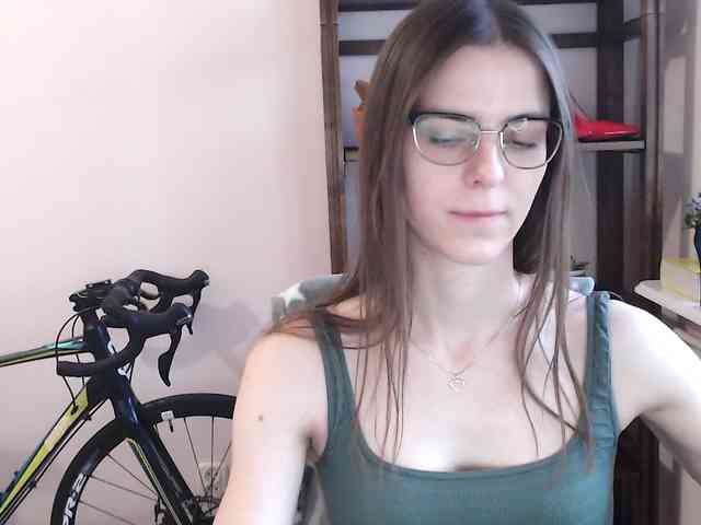 MegiKiss webcam