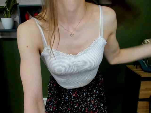 MegiKiss webcam