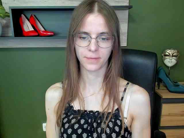 MegiKiss webcam