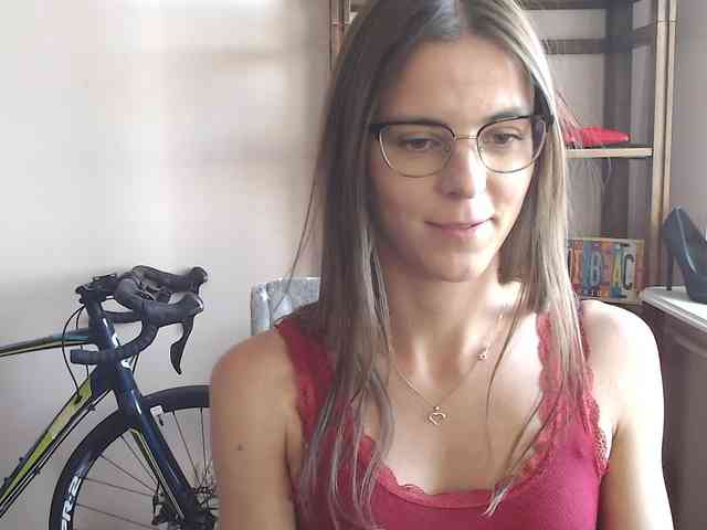 MegiKiss Live Webcam on BongaCams