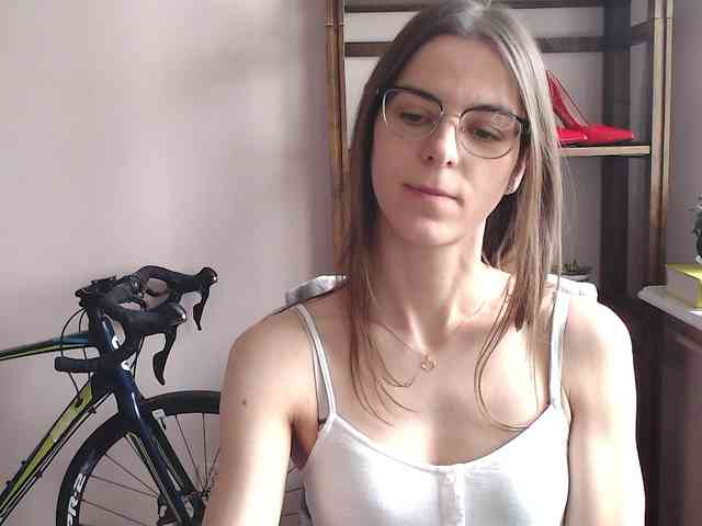 MegiKiss webcam