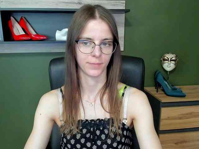 MegiKiss webcam