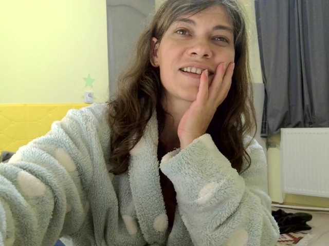 MercyLoves from BongaCams is Freechat