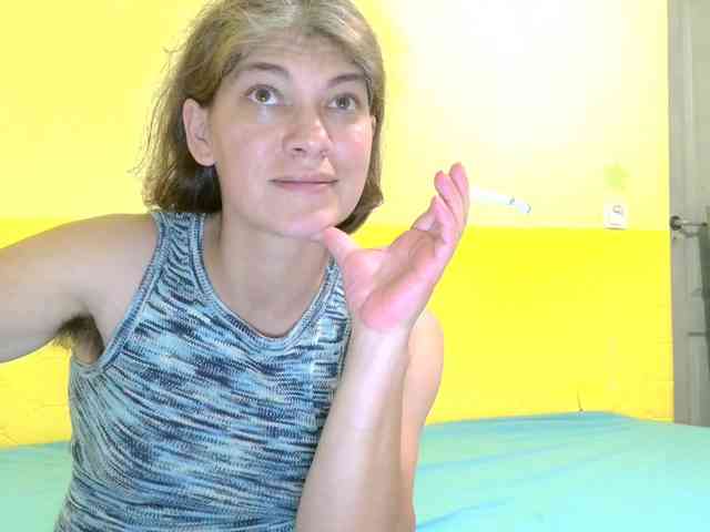 MercyLoves webcam