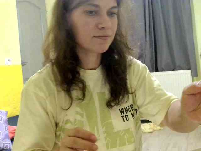 MercyLoves webcam