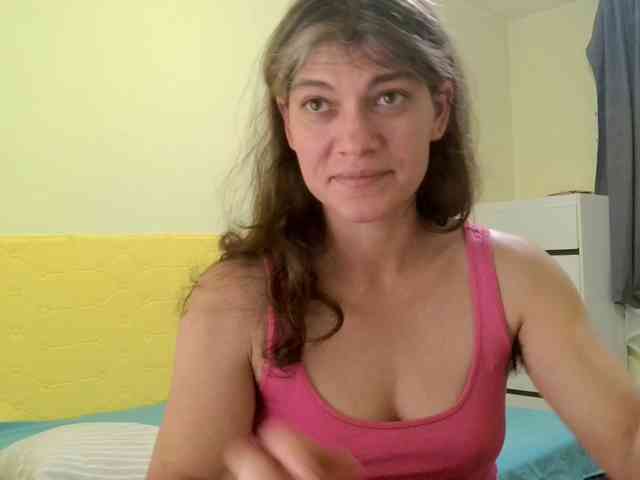 MercyLoves webcam