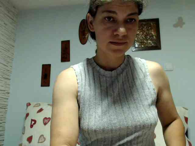 MercyLoves webcam