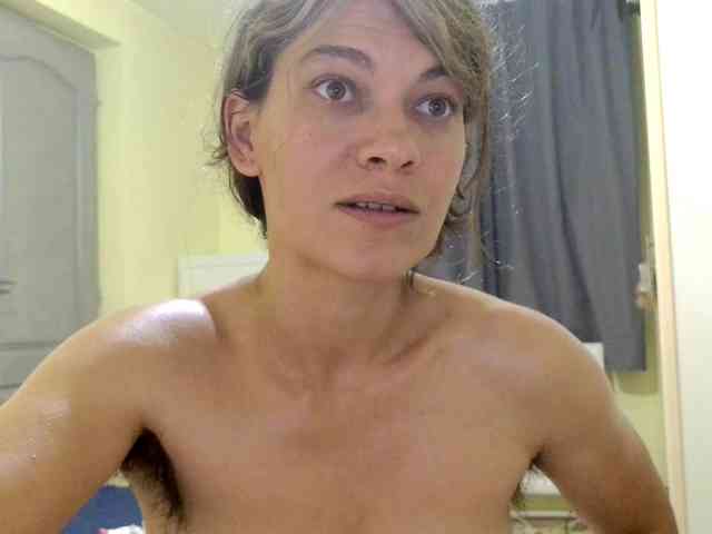 MercyLoves webcam