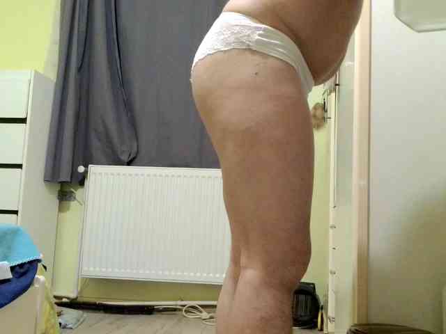 MercyLoves webcam