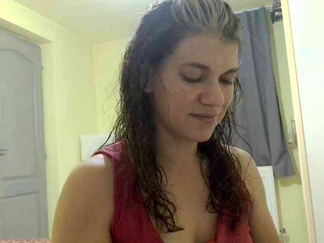 MercyLoves webcam