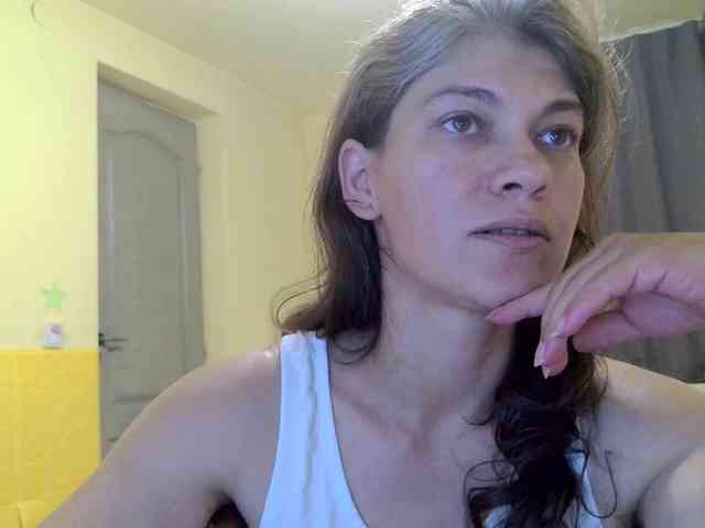 MercyLoves webcam