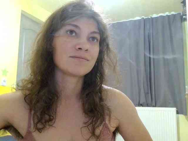 MercyLoves webcam