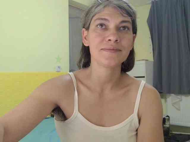 MercyLoves webcam