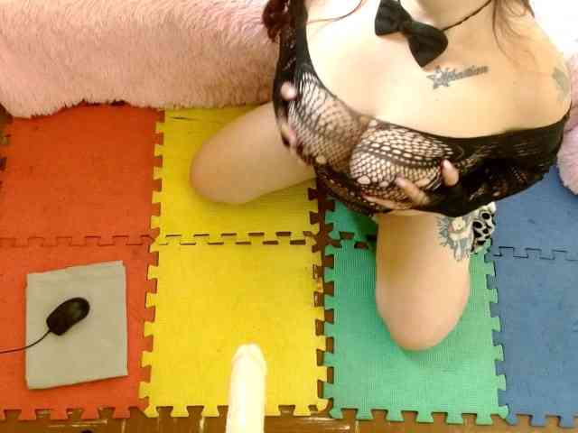 queencarlotta82