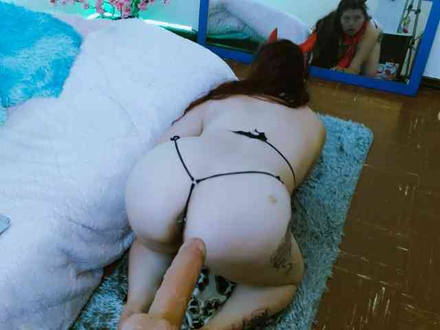 queencarlotta82