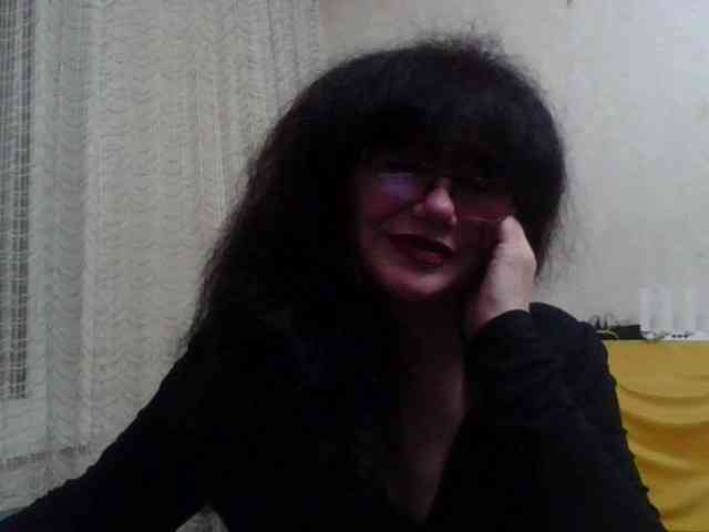 Sylvia-5 Live Webcam on BongaCams