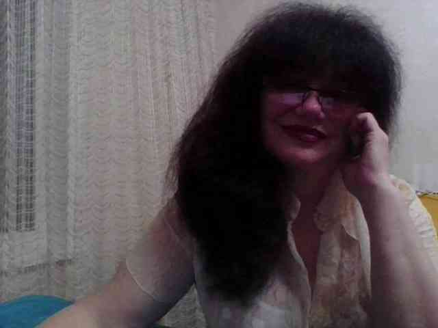 Sylvia-5 Live Webcam on BongaCams