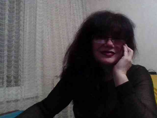 Sylvia-5 Live Webcam on BongaCams