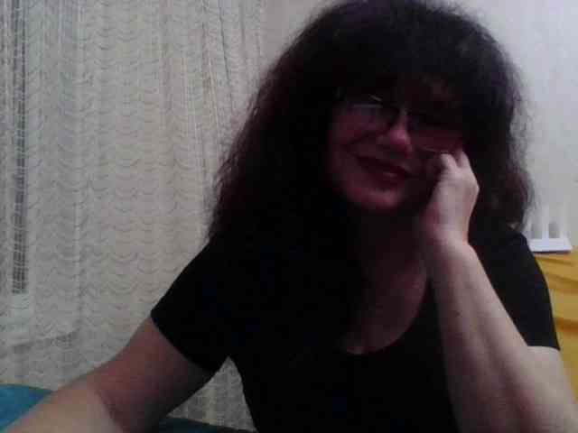 Sylvia-5 Live Webcam on BongaCams