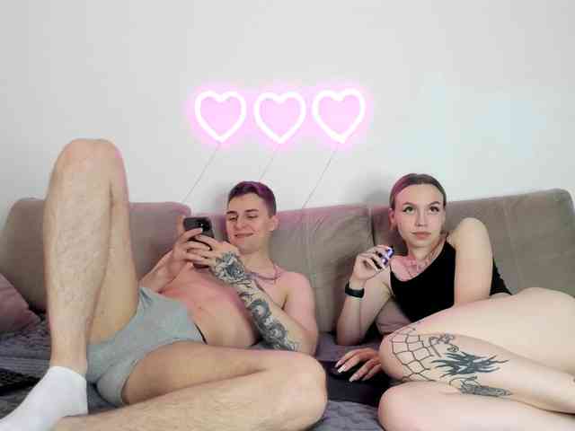 TwinTurboCouple webcam